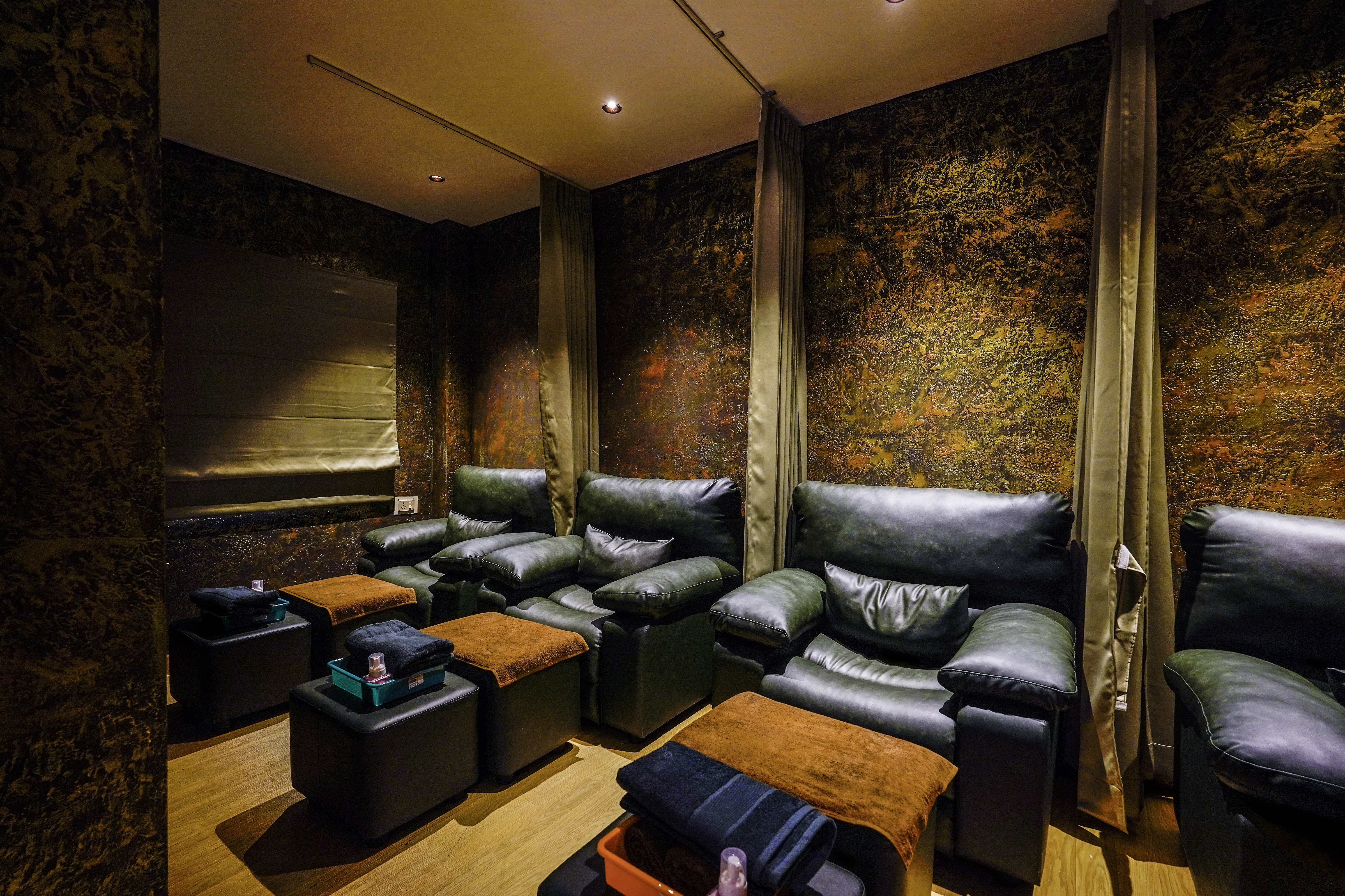 Seasonal spa rituals: Luxury massage spa in Mulund